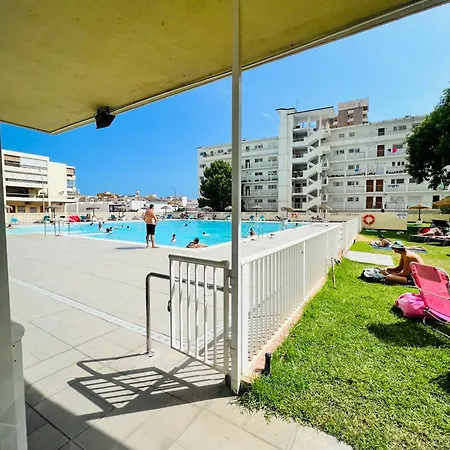 Torremolinos Carihuela Nucleo Cristal Appartement Buitenkant foto