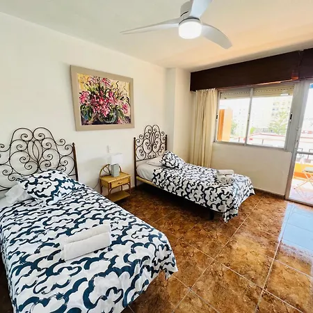 Torremolinos Carihuela Nucleo Cristal Appartement Buitenkant foto